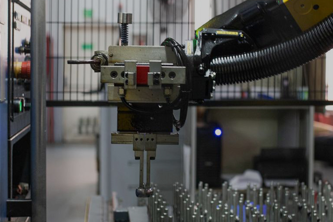 CNC ve Transfer Tezgah Robotlu Besleme Sistemleri
